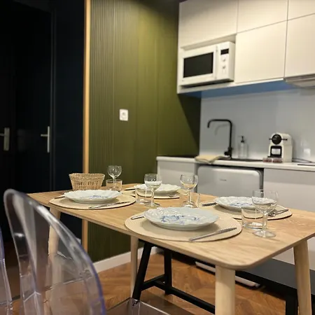 Apartment Au Centre-ville A 100 M Des Telecabines Avec Parking Souterrain Gratuit